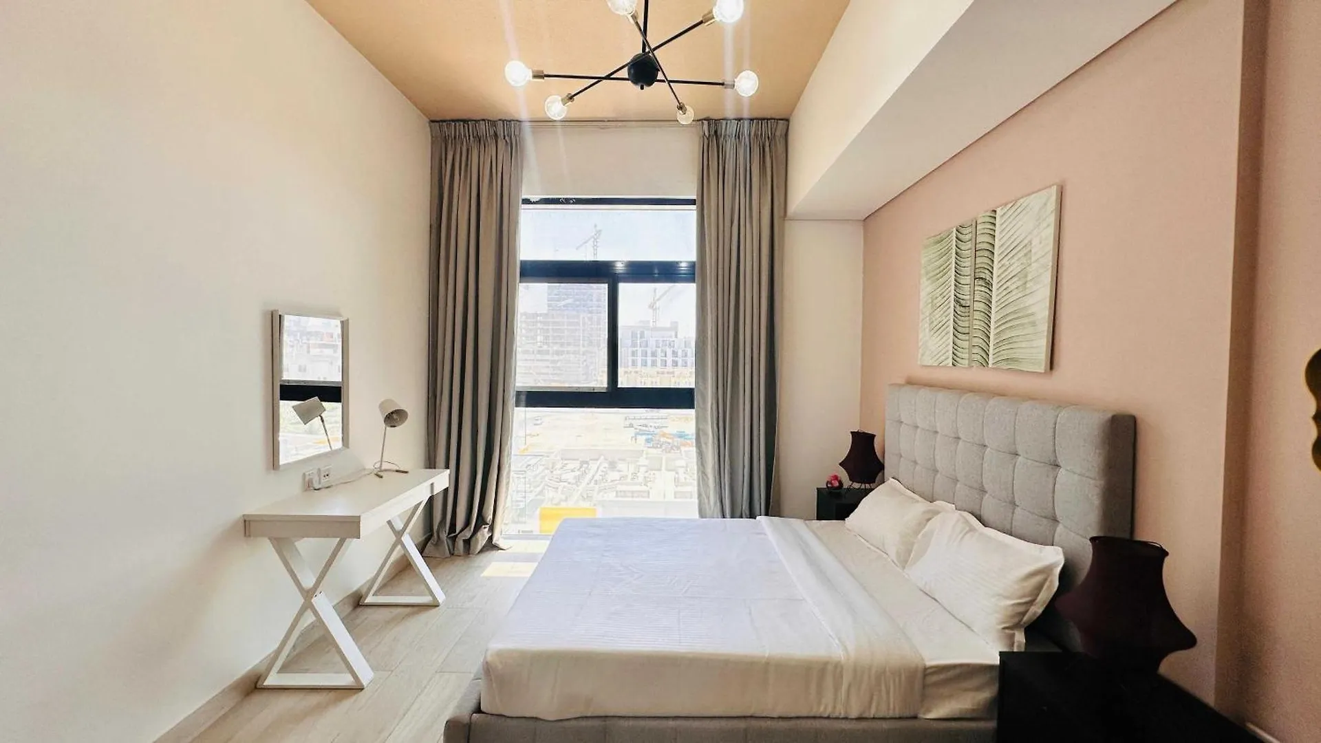 Oyo Home 1367 Premium One Bedroom Apartments Jvc Dubai United Arab Emirates