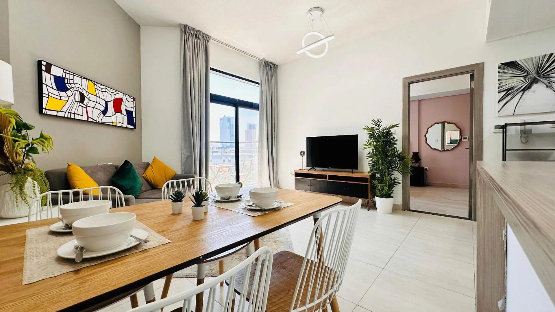 Oyo Home 1367 Premium One Bedroom Apartments Jvc Дубай 0*,  ОАЭ