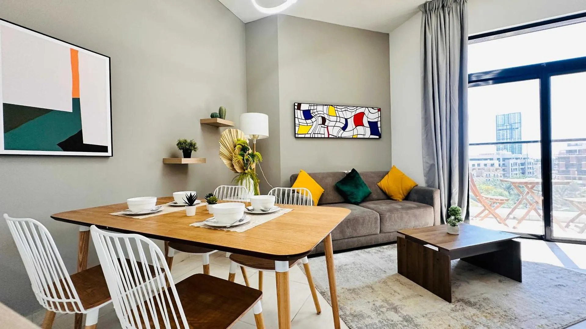 Oyo Home 1367 Premium One Bedroom Apartments Jvc Дубай 0*,